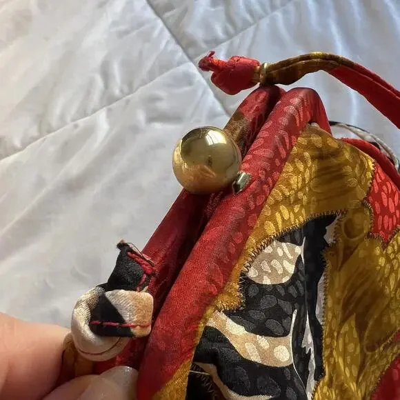 Stuart Weitzman RARE Round Crossbody Bag Silk Scarf Print Lion Zebra Vintage HTF - Picture 4 of 6